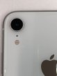 画像4: 【傷少なめ・美品】中古  iPhoneXR　64GB　バッテリー100％　SIMフリー　ホワイト　ランクS (4)